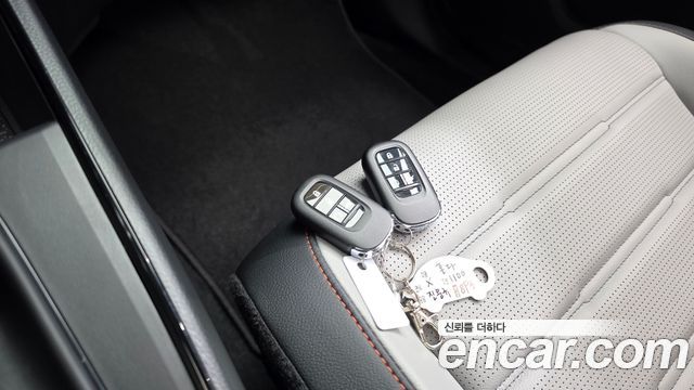 Honda CR-V (V) 2.0 Hybrid Touring 4WD 2026 — фото 15