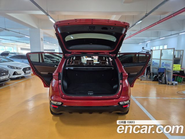 Kia Sportage The Bold Diesel 1.6 2WD Signature Gravity 2022 — фото 6
