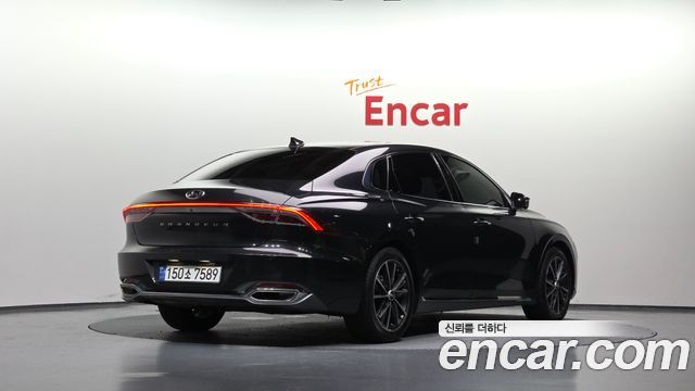 Hyundai Grandeur (IG) 3.0 LPi Exclusive 2022 — фото 2