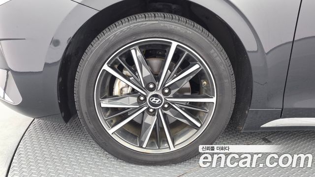 Hyundai Grandeur (IG) 3.0 LPi Exclusive 2022 — фото 5