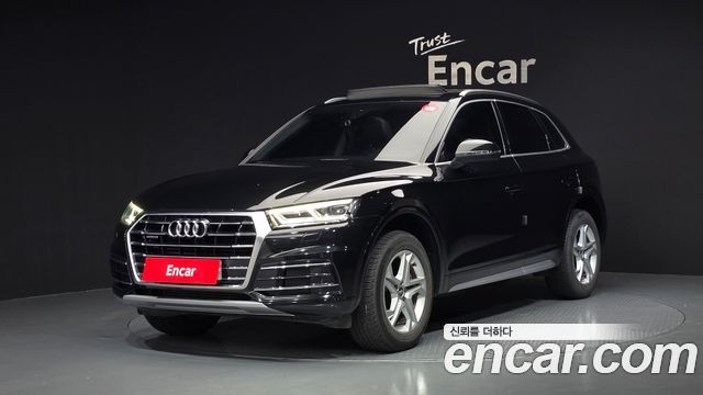 Audi Q5 (FY) 45 TFSI Quattro 2020 — фото 1
