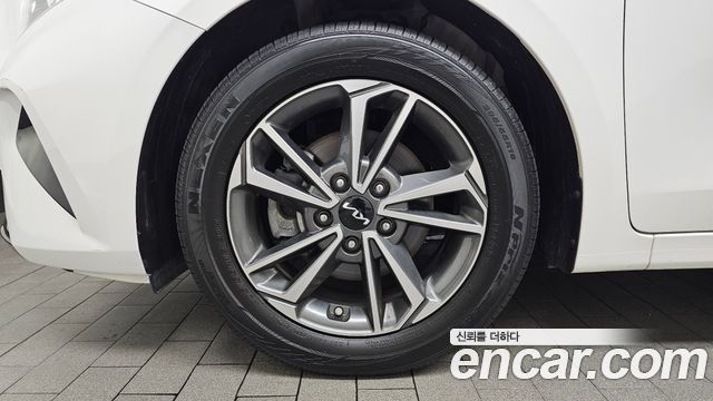 Kia K3 (II) 1.6 Trendy 2023 — фото 5
