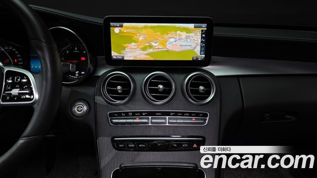 Mercedes-Benz C-Class (W205) C220 d 4MATIC Exclusive 2019 — фото 14