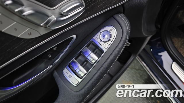 Mercedes-Benz C-Class (W205) C220 d 4MATIC Exclusive 2019 — фото 30