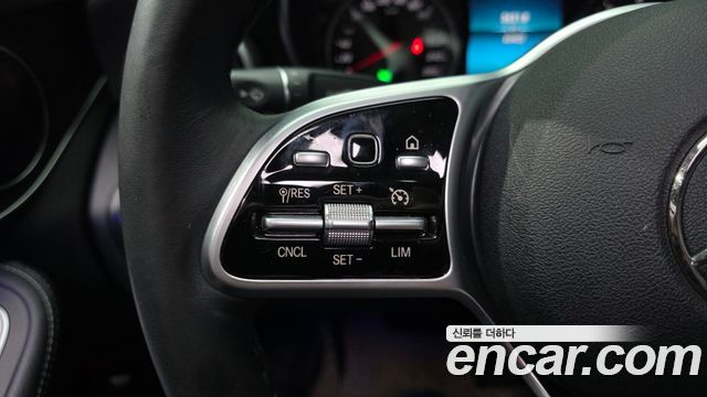Mercedes-Benz C-Class (W205) C220 d 4MATIC Exclusive 2019 — фото 31