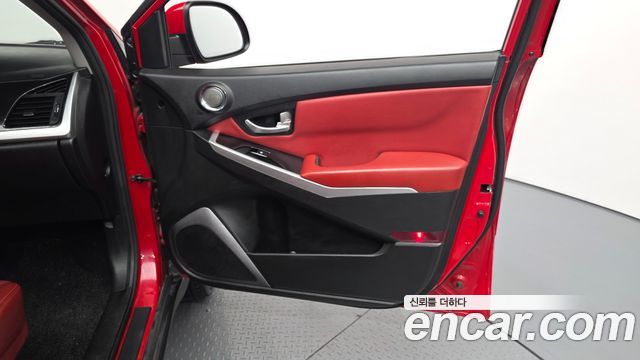 KG Mobility (SsangYong) Korando C 2.0 RX 2WD HI-DLX 2015 — фото 24