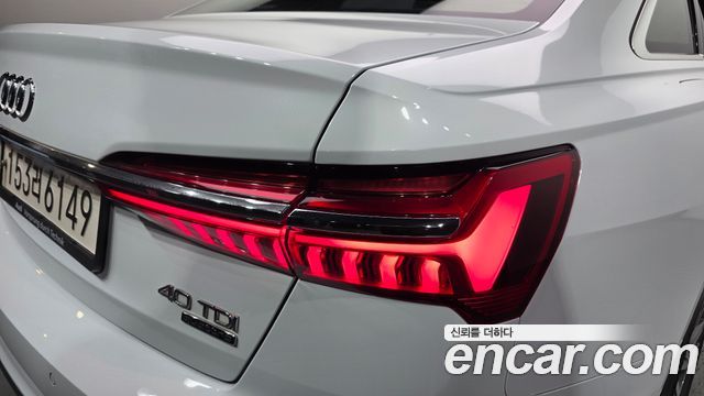 Audi A6 (C8) 40 TDI Quattro Premium 2022 — фото 23