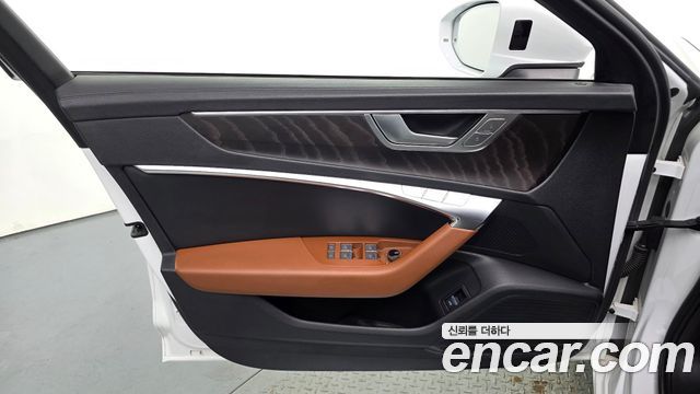 Audi A6 (C8) 40 TDI Quattro Premium 2022 — фото 24