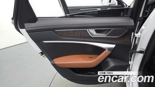 Audi A6 (C8) 40 TDI Quattro Premium 2022 — фото 25