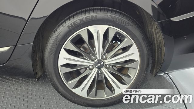 Kia K8 Hybrid Noblesse 2023 — фото 21