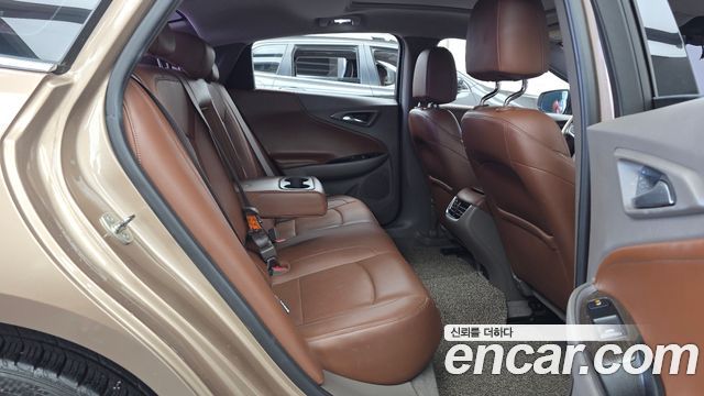 Chevrolet Malibu 2.0 Turbo LTZ Premium 2018 — фото 12
