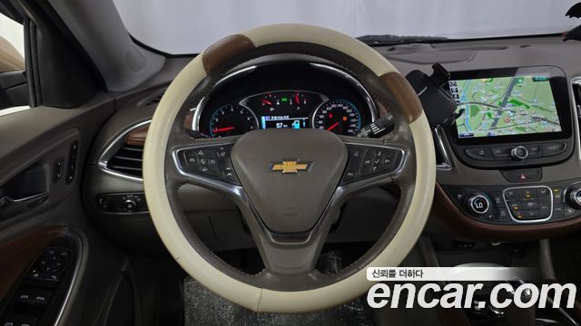 Chevrolet Malibu 2.0 Turbo LTZ Premium 2018 — фото 13