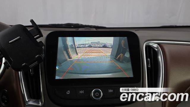 Chevrolet Malibu 2.0 Turbo LTZ Premium 2018 — фото 15