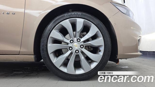 Chevrolet Malibu 2.0 Turbo LTZ Premium 2018 — фото 21