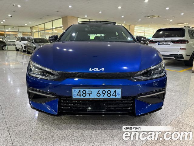 Kia EV6 Long Range 4WD GT Line 2022 — фото 2