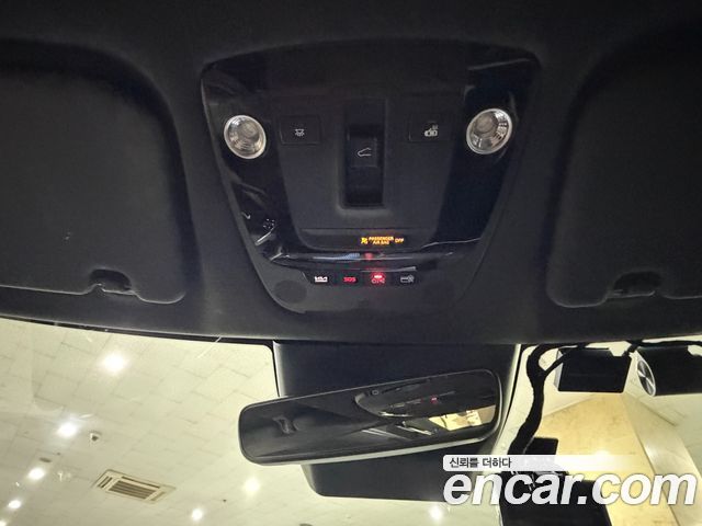 Kia EV6 Long Range 4WD GT Line 2022 — фото 18
