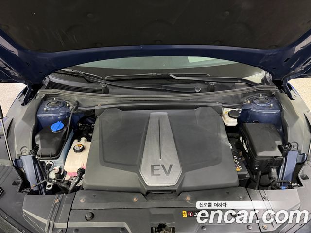 Kia EV6 Long Range 4WD GT Line 2022 — фото 23