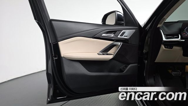 BMW X1 (U11) sDrive 18d xLine 2025 — фото 24