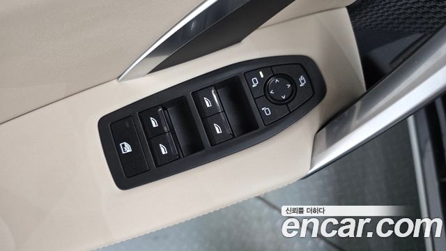 BMW X1 (U11) sDrive 18d xLine 2025 — фото 34