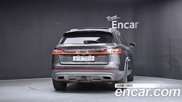 Lincoln Nautilus (I) 2.7 Reserve AWD 2019 — фото 4