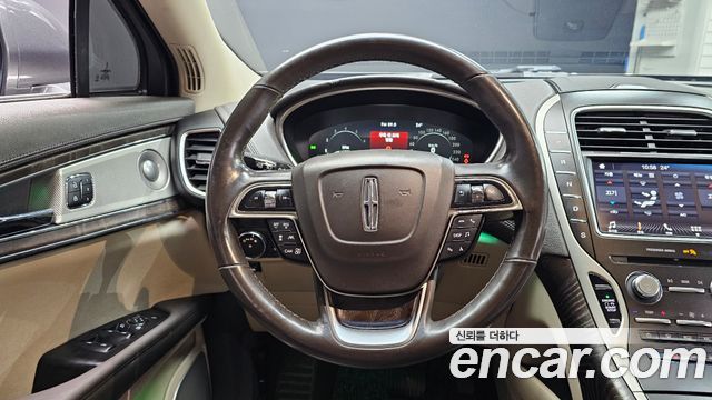 Lincoln Nautilus (I) 2.7 Reserve AWD 2019 — фото 13