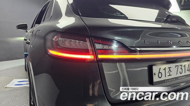 Lincoln Nautilus (I) 2.7 Reserve AWD 2019 — фото 23
