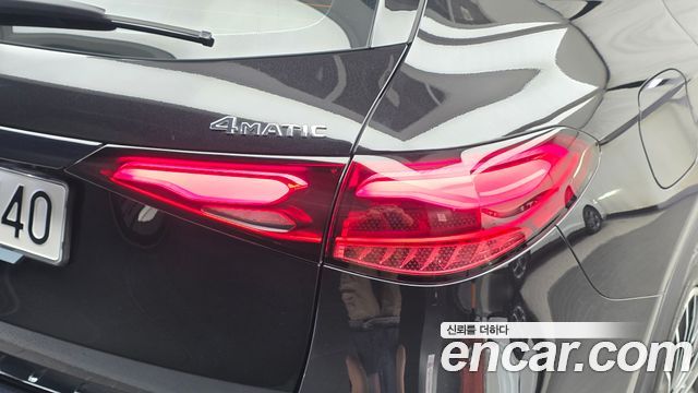 Mercedes-Benz GLC-Class (X254) GLC300 4MATIC AMG Line 2025 — фото 23