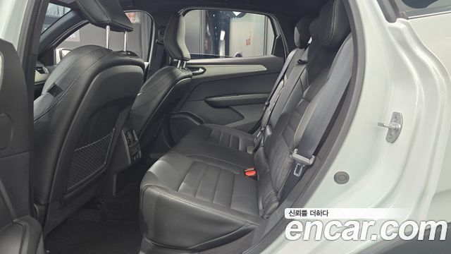 Renault Korea XM3 1.6 GTe Inspire 2024 — фото 11