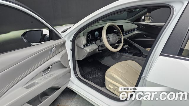 Hyundai Avante (CN7) 1.6 Inspiration 2024 — фото 26