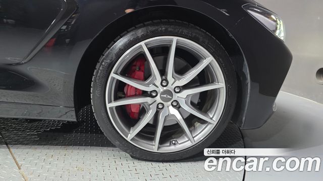 Genesis G70 2.0T Sport Package 2020 — фото 21