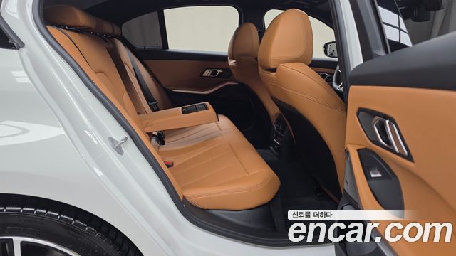 BMW 3 Series (G20) 320i M Sport 2025 — фото 11