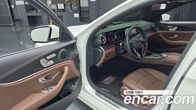 Mercedes-Benz E-Class (W213) E250 AMG Line 2023 — фото 10