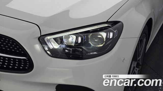 Mercedes-Benz E-Class (W213) E250 AMG Line 2023 — фото 22
