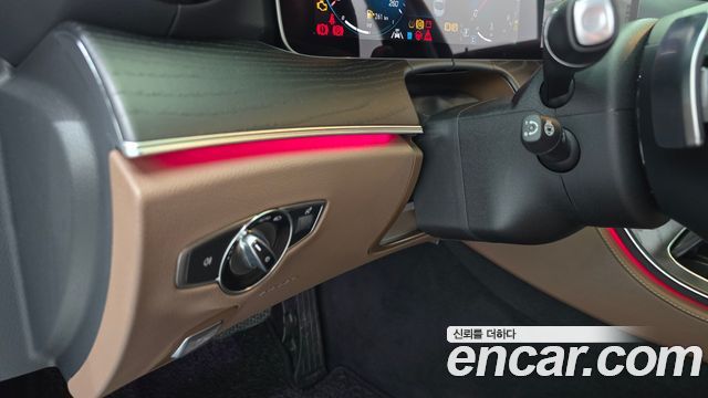 Mercedes-Benz E-Class (W213) E250 AMG Line 2023 — фото 29