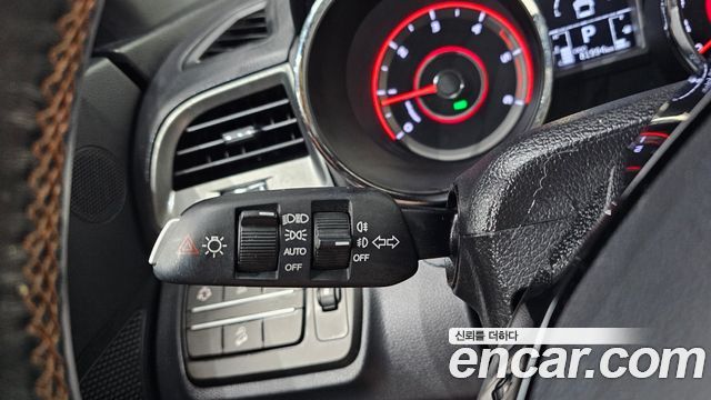 KG Mobility (SsangYong) Tivoli Armor Diesel Gear Plus 2WD 2019 — фото 21