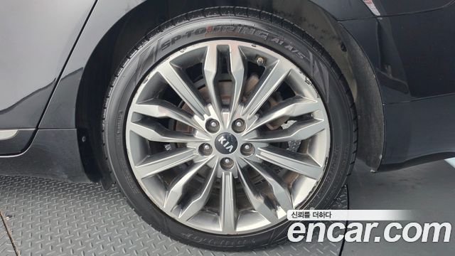 Kia K7 Premier 3.0 GDI Signature 2020 — фото 21