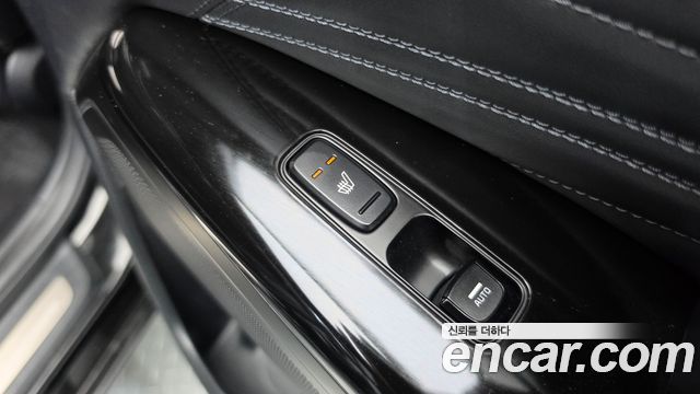 Kia K7 Premier 3.0 GDI Signature 2020 — фото 34