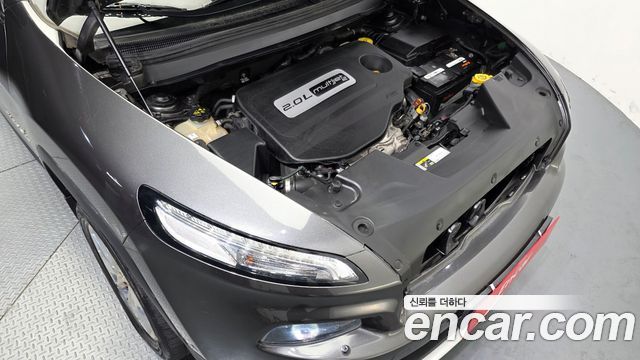 Jeep Cherokee (KL) 2.0 Diesel LIMITED 4WD 2014 — фото 6