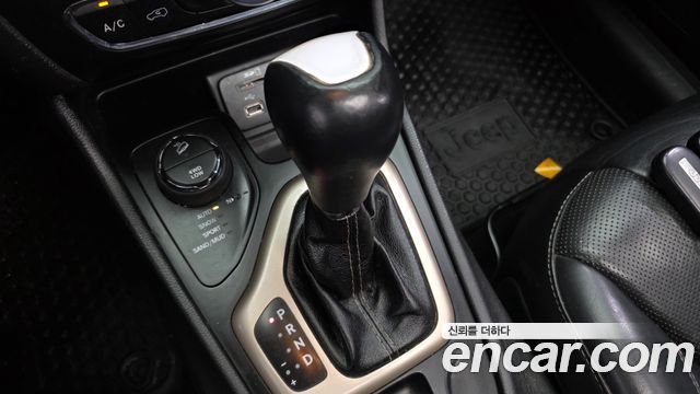 Jeep Cherokee (KL) 2.0 Diesel LIMITED 4WD 2014 — фото 9
