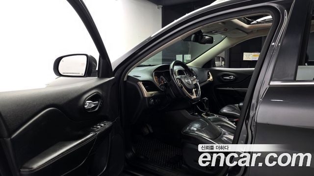 Jeep Cherokee (KL) 2.0 Diesel LIMITED 4WD 2014 — фото 10