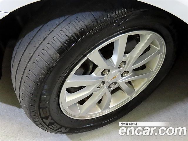 Chevrolet Aveo Sedan 1.4 Turbo L 2017 — фото 22