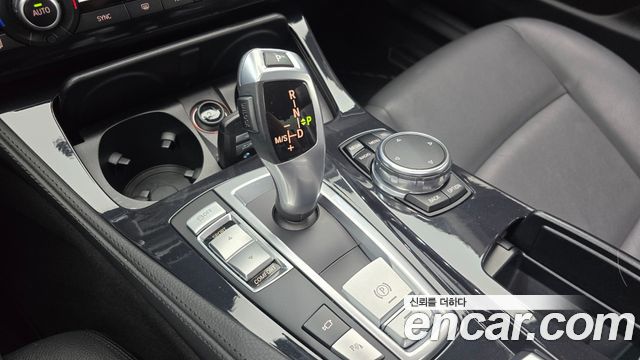 BMW 5 Series (F10) 520d M Aero Dynamic 2016 — фото 9