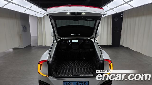 Kia EV6 Long Range 4WD GT Line 2023 — фото 19