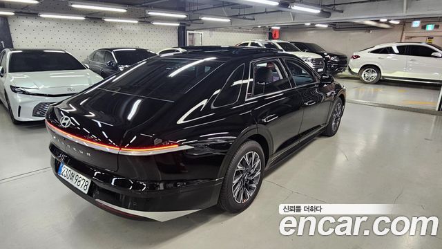 Hyundai Grandeur (GN7) 2.5 Gasoline  2WD Exclusive 2027 — фото 2