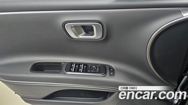 Hyundai Grandeur (GN7) 2.5 Gasoline  2WD Exclusive 2027 — фото 15