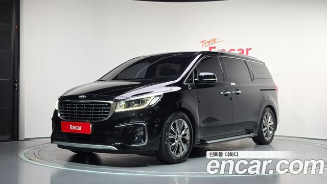 Kia Carnival 9-Seater Prstige 2019 — фото 1