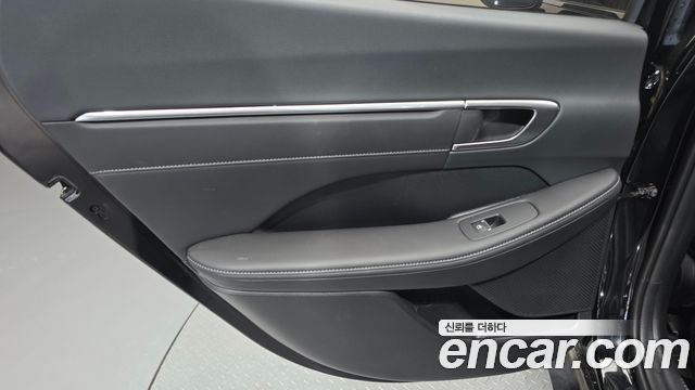 Hyundai Sonata (DN8) 2.0 Premium Plus 2023 — фото 31