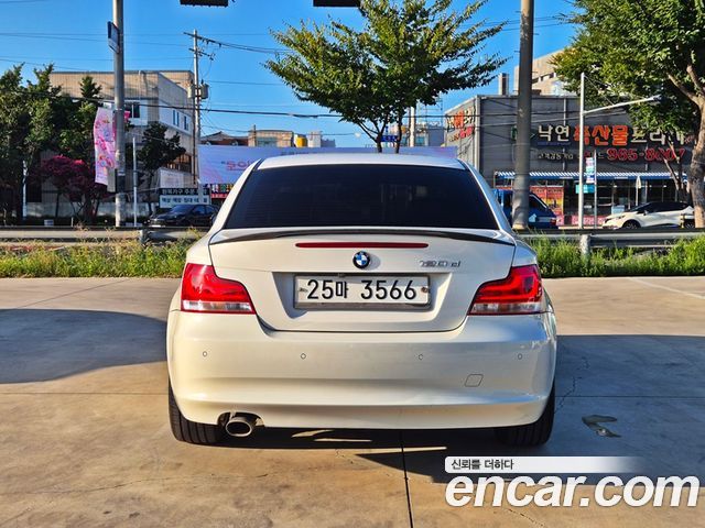 BMW 1 Series (E82) 120d Coupe Sport 2011 — фото 5