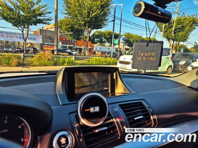 BMW 1 Series (E82) 120d Coupe Sport 2011 — фото 16