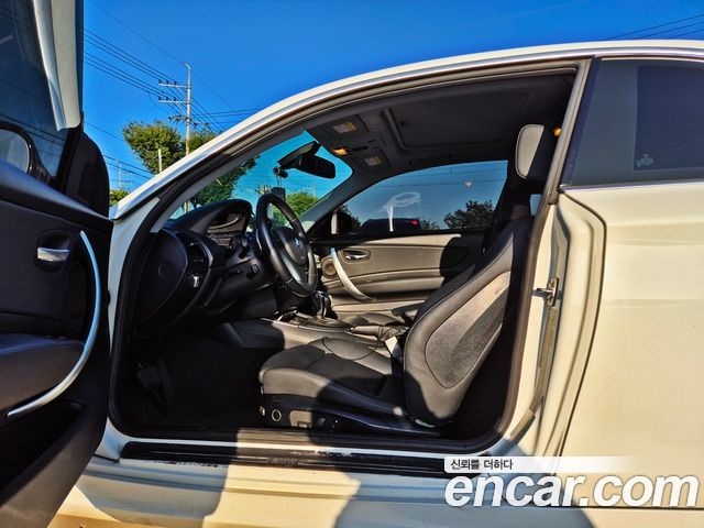 BMW 1 Series (E82) 120d Coupe Sport 2011 — фото 21